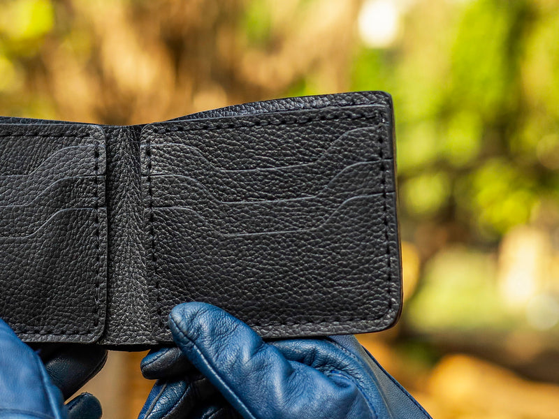 Textured Black Leather Bifold Wallet – Made to Order Minimalist Wallet for Men