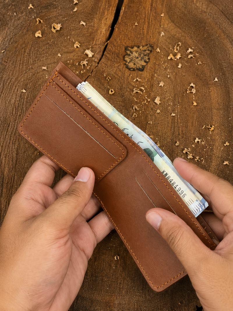 Genuine Cowhide Leather Bifold Wallet | Classic Men’s Wallet | Everyday Leather Wallet